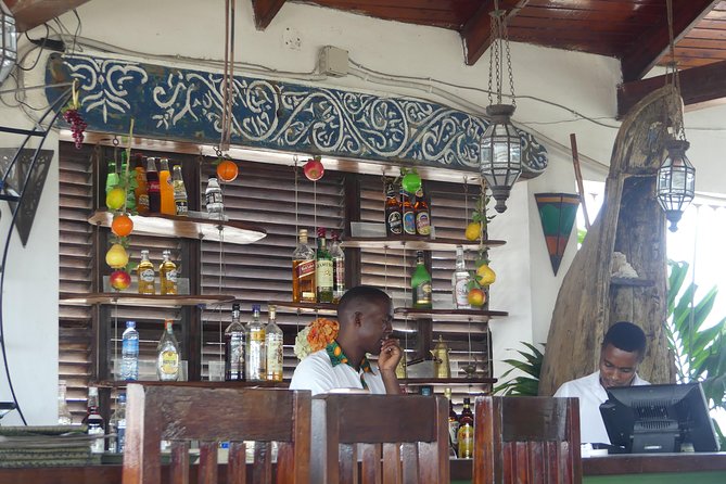 Thrilling Pub Crawl In Zanzibar. Visit 3 Unique Bars - Feedback and Notable Reviews