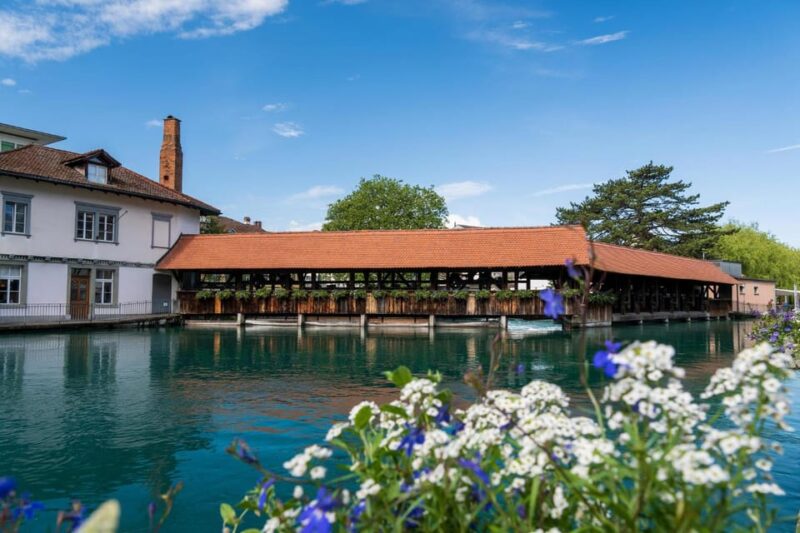 Thun: Express Walk With a Local in 60 Minutes - Discovering Local Culture and History
