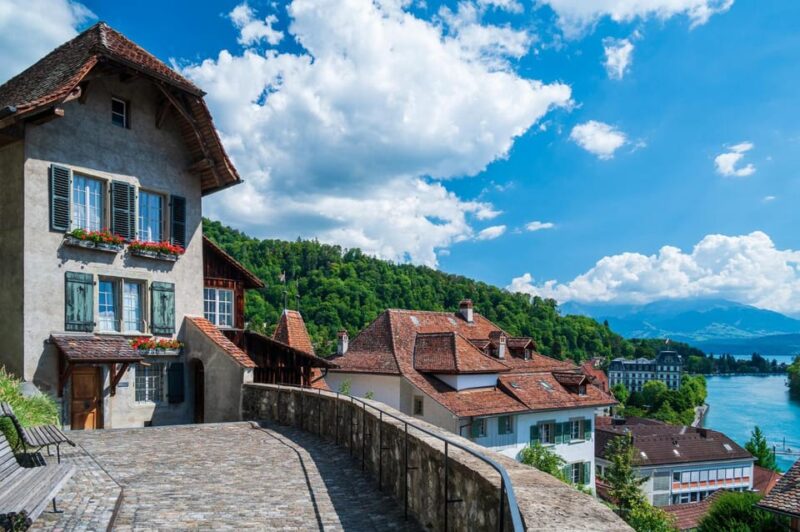 Thun: Express Walk With a Local in 60 Minutes - Booking and Scheduling Flexibility