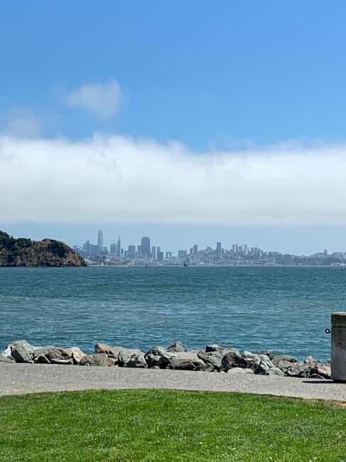Tiburon: Guided Walking Tour - From the Railroad to Today - An In-Depth Look at the Tiburon Guided Walking Tour