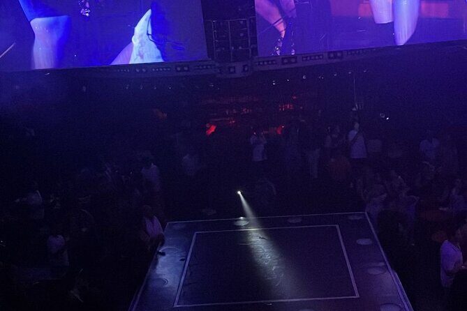 Tickets to Coco Bongo - Key Points