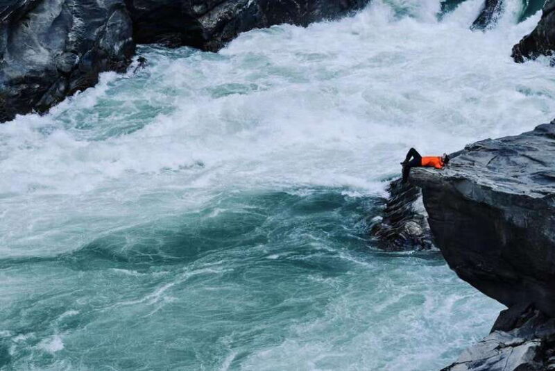 Tiger Leaping Gorge Trekking in the Canyon - Key Points