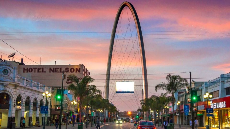 Tijuana: Guided City Tour With Local Food and Beer Tasting - Food and Beverage Tastings