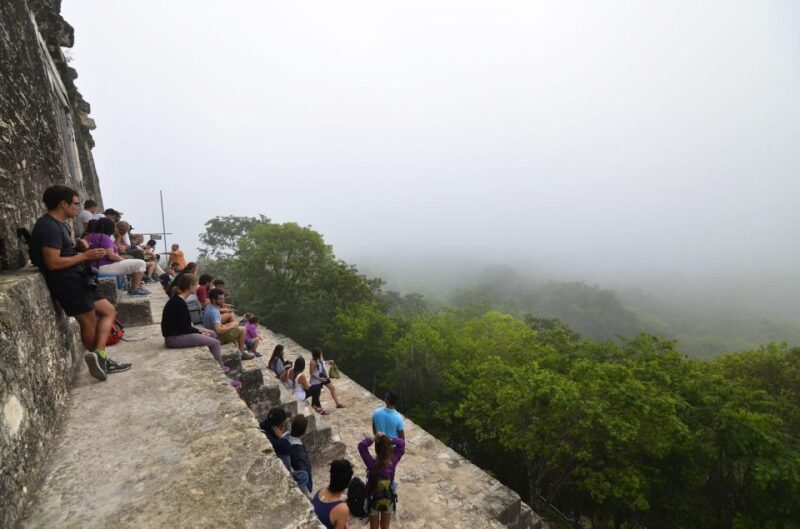 Tikal Tour With General Focus More Lunch and Local Guide - Lunch Experience