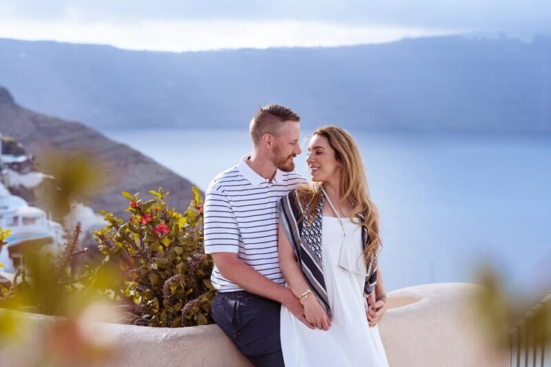 Timeless Memories: Your Exclusive Santorini Photo Session - The Practicalities: Timing, Group Size, and Booking