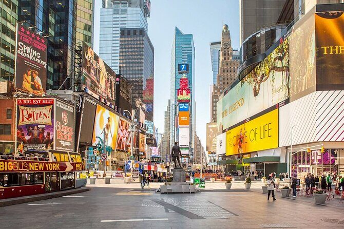 Times Square Walking Tour with Insider Secrets - Key Points