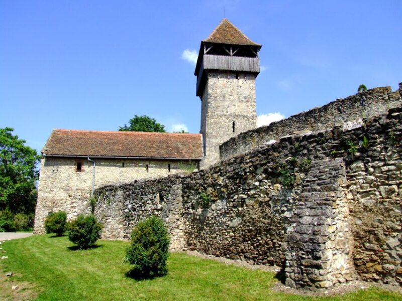 Timisoara Dream Tours: Trip to Hunedoara Castle and to Sibiu - Good To Know