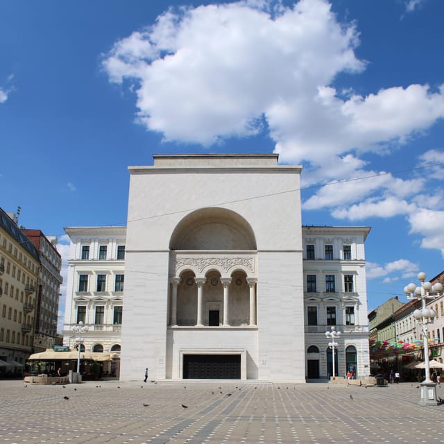 Timisoara: Private Walking Tour with a Local Guide - Who Would Love This Tour?
