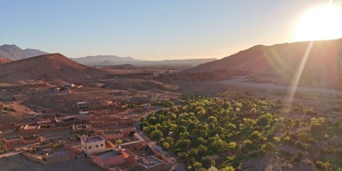Tinghir: Todra Valley Hot Air Balloon Flight - Berber Breakfast