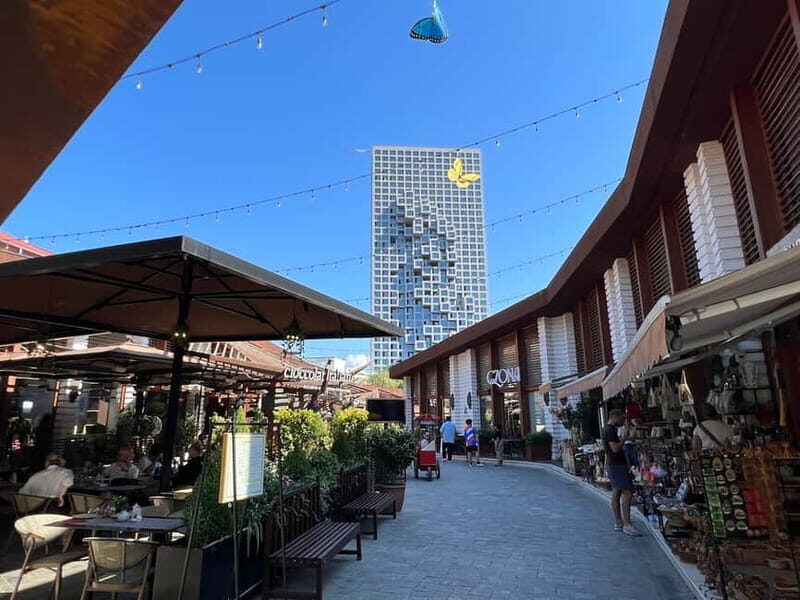 Tirana: Express Walking Tour with a Guide - An In-Depth Look at the Tour Experience