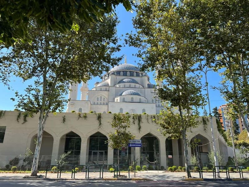 Tirana: Express Walking Tour with a Guide - What Makes This Tour Stand Out?