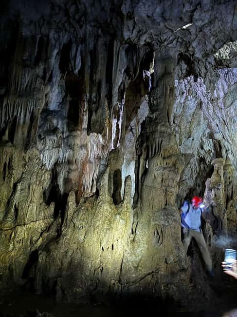Tirana: Petrela Castle and Black Cave Tour with Local Lunch - Return Journey: Comfort and Reflection