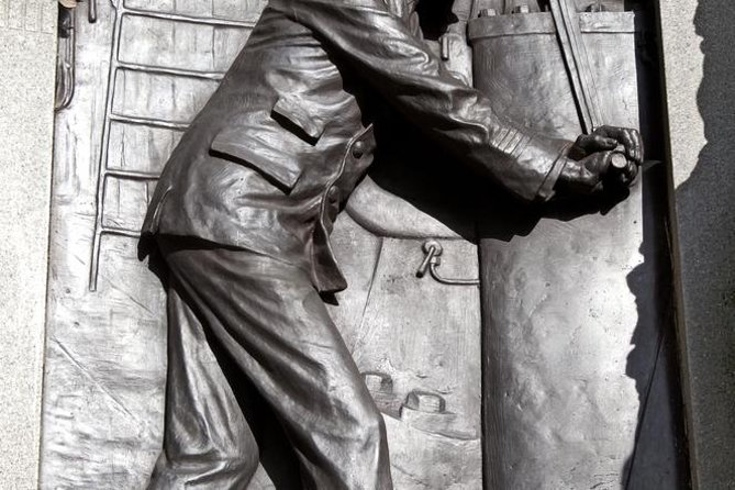 Titanic Belfast Experience,Giant'S Causeway, Dunluce Castle Day Trip From Dublin - Cancellation Policy