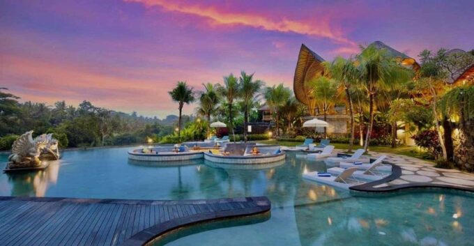 Tlaga Singha Ubud Infinity Pool+Monkey Forest + Water Fall - Sacred Monkey Forest Sanctuary