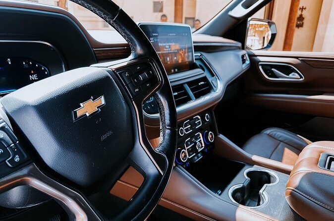 Todos Santos Airport Transfer from Los Cabos Airport- One-Way Suburban 5 pax - Who Should Consider This Transfer?