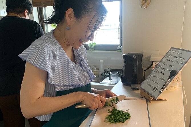 Tokyo Gyoza&Soy Sauce Ramen Culinary Experience+GroceryStore Tour - Health and Accessibility Considerations