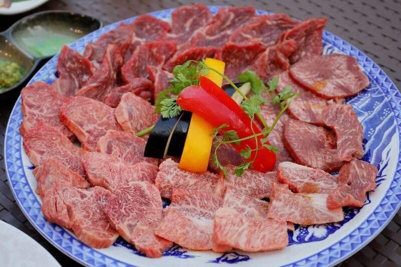 Tokyo : Halal Muslim's Friendly Food Tour With Guide&Sweets - Local Seasonal Desserts