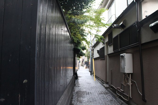 Tokyo Highlights, Korakuen Garden, Kagurazaka Backstreet Walking - Korakuen Garden