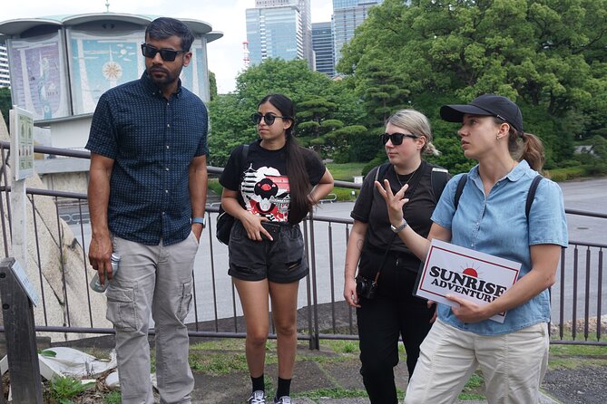 Tokyo: Imperial Palace Shogun Historical Walking Tour - Tour Highlights