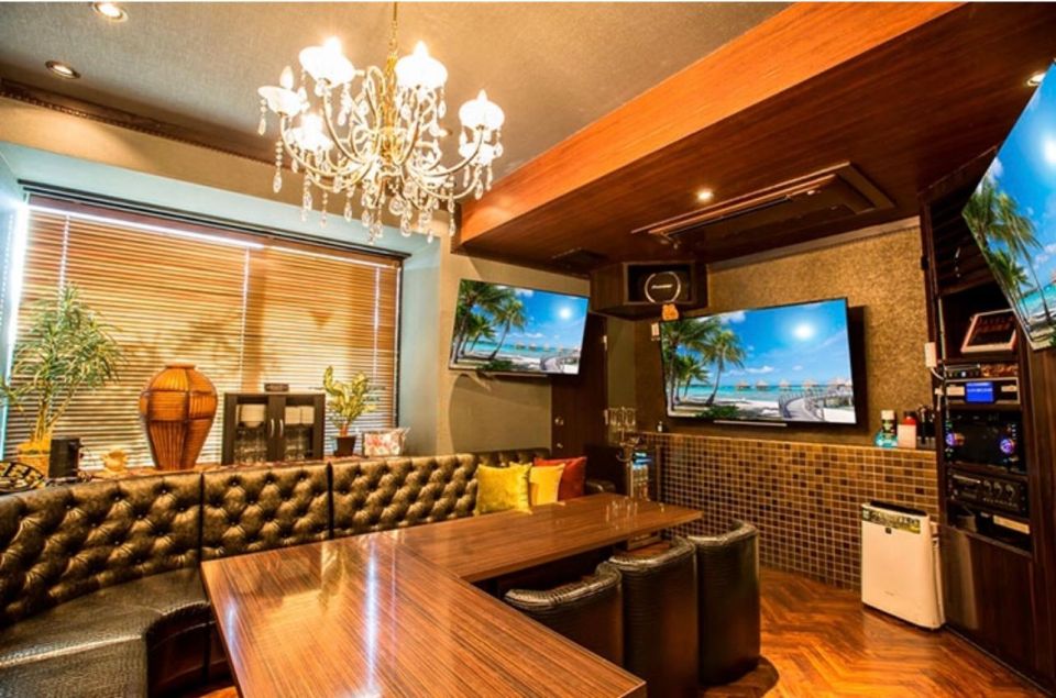 Tokyo: Karaoke Party in Ikebukuro With a Drink - Meeting Point in Ikebukuro