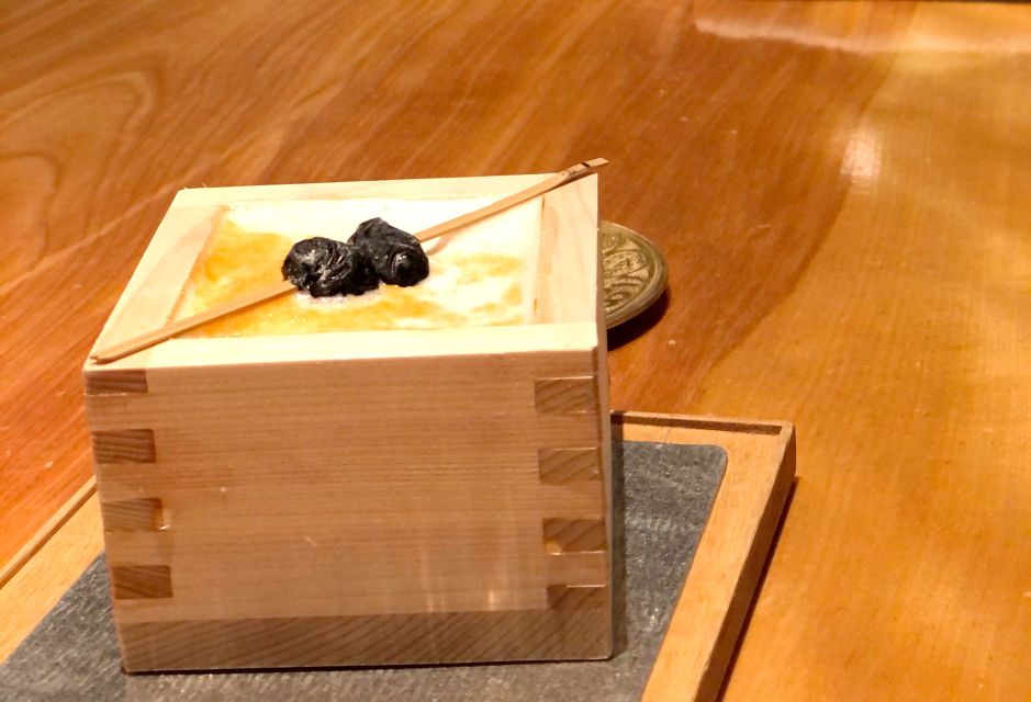Tokyo: Luxury Sake, Cocktail, and Whiskey Pairing Tour - Minimum Drinking Age