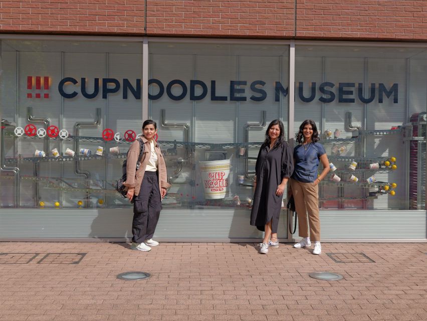 Tokyo Private Custom Tour With Local Guide - Experiencing Modern Tokyo Landmarks