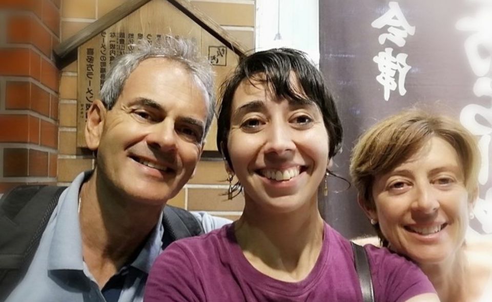 Tokyo: Private Custom Walking Tour With Local Guide - Iconic Places and History