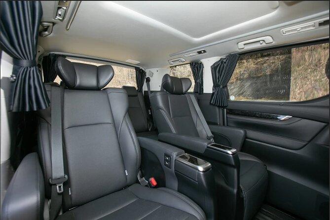 Tokyo Private Transfer Between Narita Airport and Tokyo - Vehicle and Services