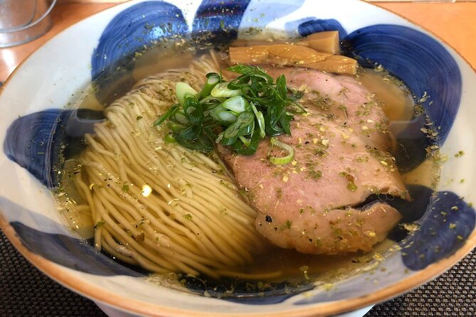 Tokyo Ramen Making for Ramen Enthusiasts With an Instructor - Elevating Flavors With Aromatic Oils
