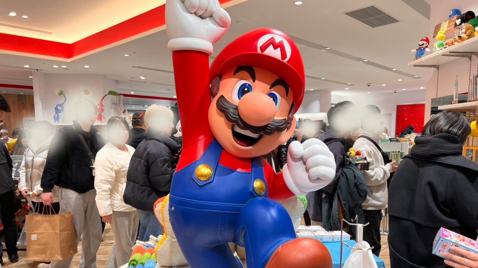 Tokyo Shibuya Anime,Manga Tour & Ramen Lunch Experience - Tour Guide and Language