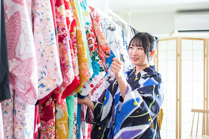 Tokyo, Shibuya: Pro Photography in KIMONO / English-friendly - Personalized Styling Assistance