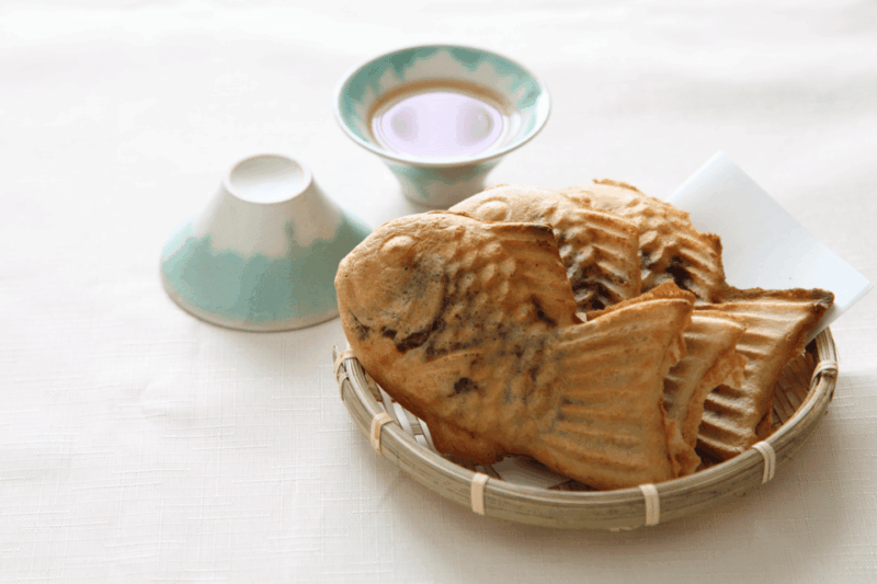 Tokyo Shinjuku: Taiyaki Cooking Class - Experience Highlights