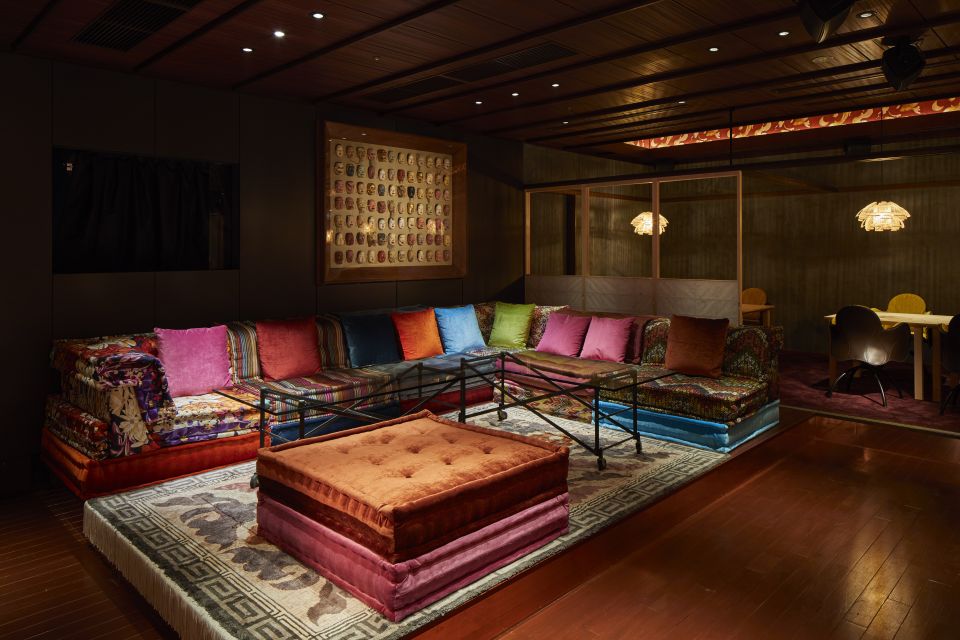 Tokyo: Traditional Performing Arts Show With Lunch/ Dinner - Noh-style Stage Setting