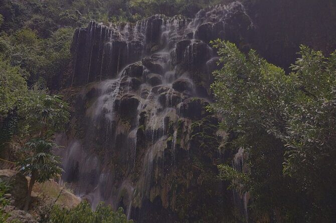TOLANTONGO GROTTO, 1 to 11 PASSENGERS. - An In-Depth Look at the Tolantongo Grotto Tour