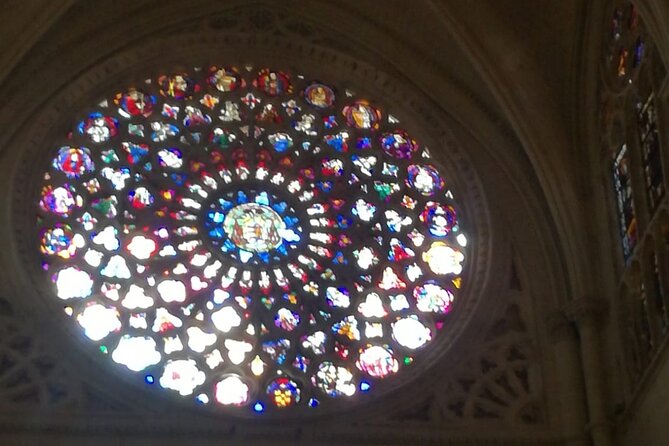 Toledo Cathedral and Its 5 Treasures - Architectural Highlights