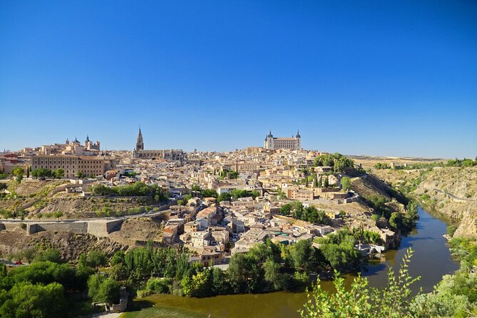 Toledo Day Trip With Optional Attraction Tickets From Madrid - Exploring Toledos Landmarks