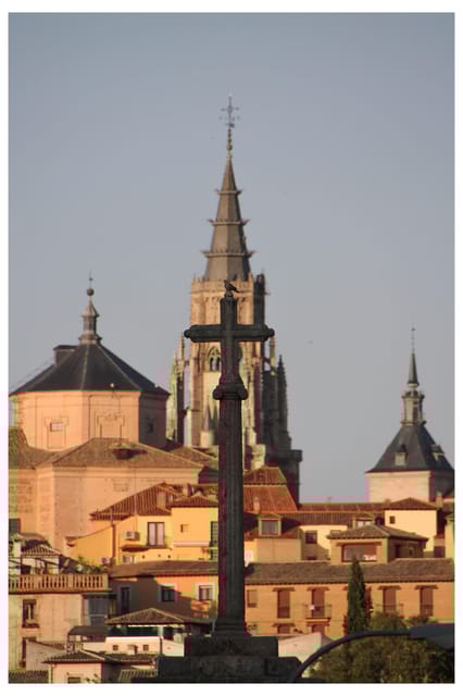 Toledo: Essential Monuments: Alcazar, Cathedral, Synagogue - Itinerary and Monuments