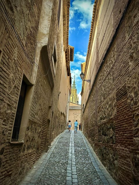 Toledo Magic, the Original Night Route: Mystery, Curiosities, and Secrets - Frequently Asked Questions