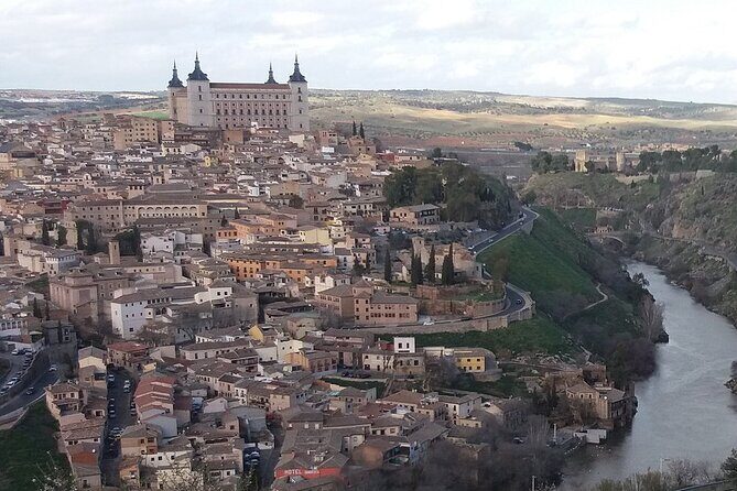 Toledo private tour from Madrid by private car - Key Points