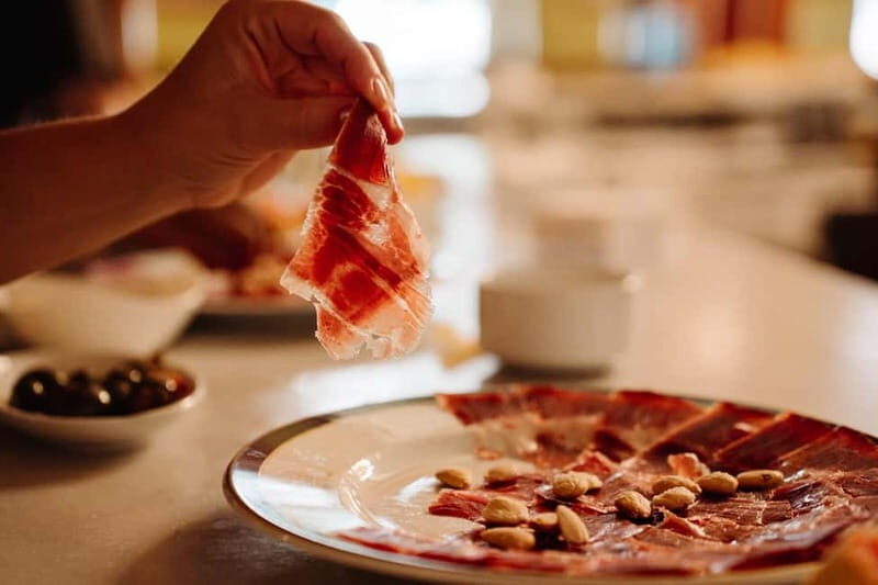 Toledo: Ultimate Food & History Walking Tour - Key Points