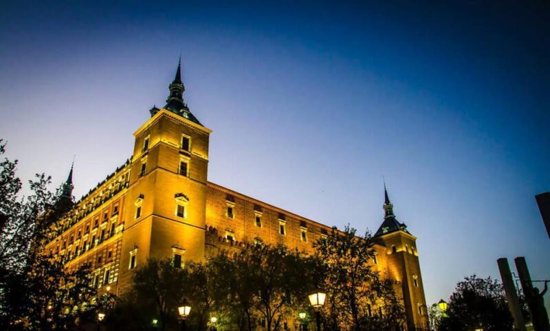 Toledo's Private Tour in Spanish - Key Points