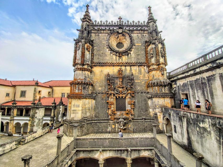 Tomar and Obidos: The Roman Legacy Villages Private Tour - Private Transportation