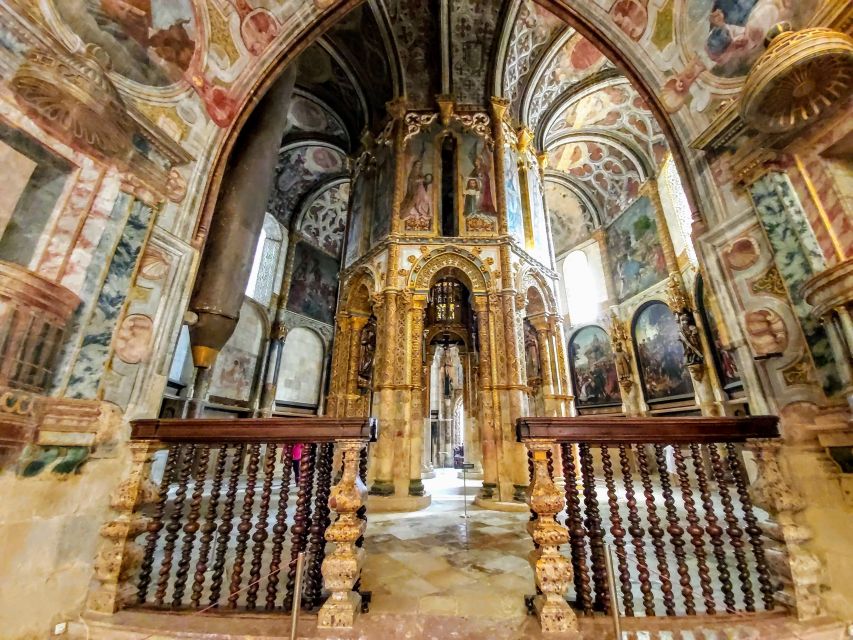 Tomar and Obidos: The Roman Legacy Villages Private Tour - Batalha Monastery