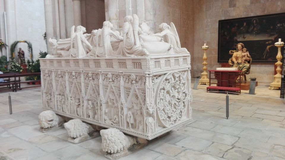 Tomar, Batalha and Alcobaça Private Tour - Symbolism and Mysticism of the Orders