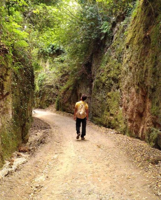 Tomb Hunting and Trekking Adventure in Sovana - Discovering the Etruscan Tombs