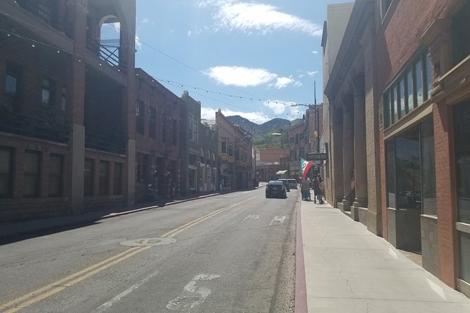 Tombstone and Bisbee Sightseeing Tour With Saguaro N.P. - Accessibility Information