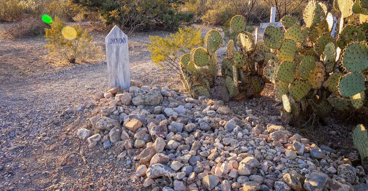 Tombstone: Dead Mens Tales Walking Tour - Key Points