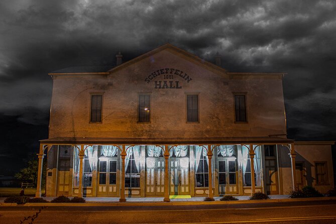 Tombstone Terrors: Ghosts and Gunslingers of the Wild West - Tips for an Enjoyable Tour