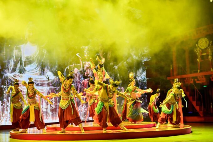 Top 3 Xian Sites to Terracotta Army & Dinner Show W/ Options - Evening Entertainment