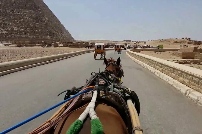 Top Attractions Tour in Giza Pyramids and Horse Carriage With Panoramic View - Itinerary Breakdown